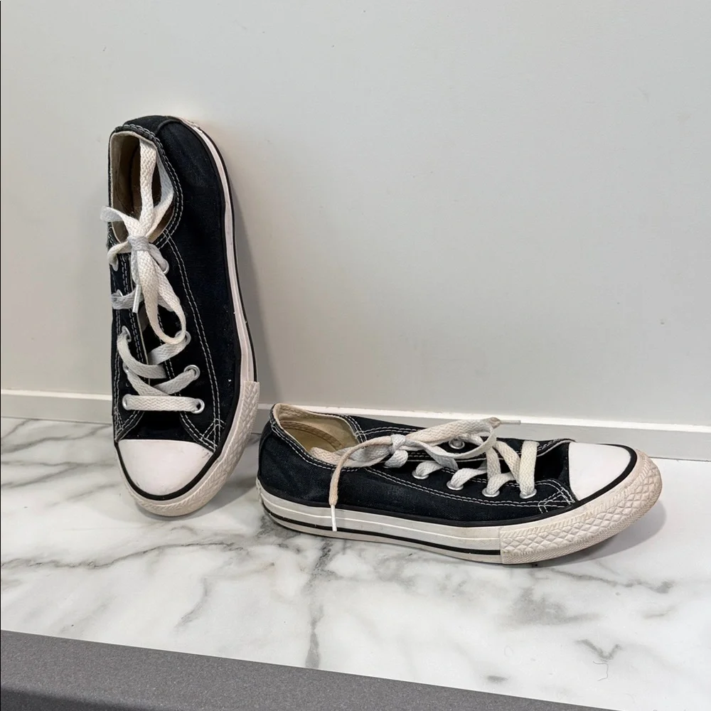 Converse Kids Black and White Sneakers size 2
